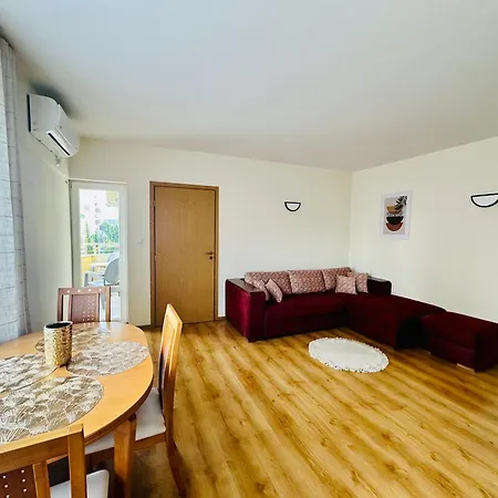 Apartment Vacation Daneli Sunny Beach